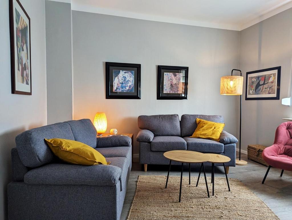 Apartmenthaus Goldgrube โคเบลนซ์ ภายนอก รูปภาพ